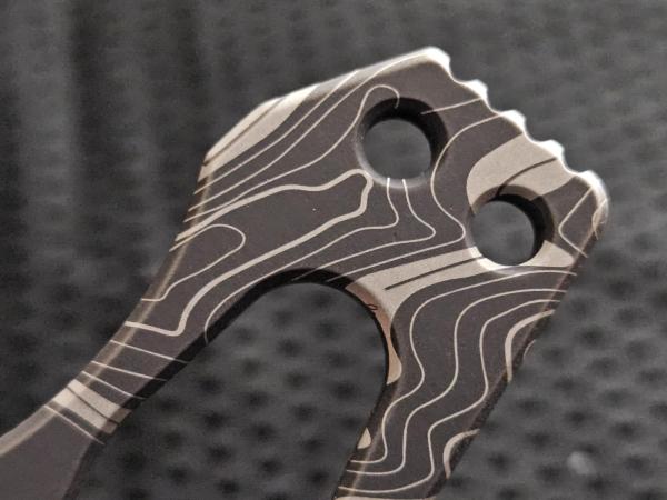 Knife Trainer G / Contour Lines